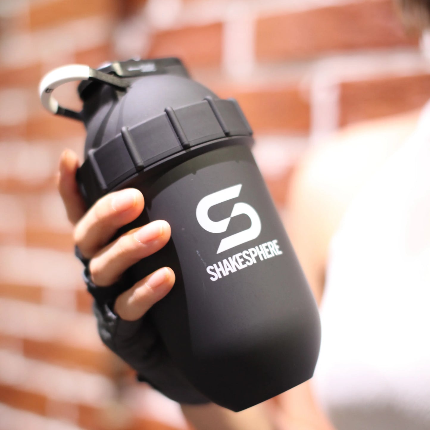 ShakeSphere Tumbler Protein Shaker Origin Water Sport Shaker for Protein Powder Mixing Fitness Gym Bottle 700ml