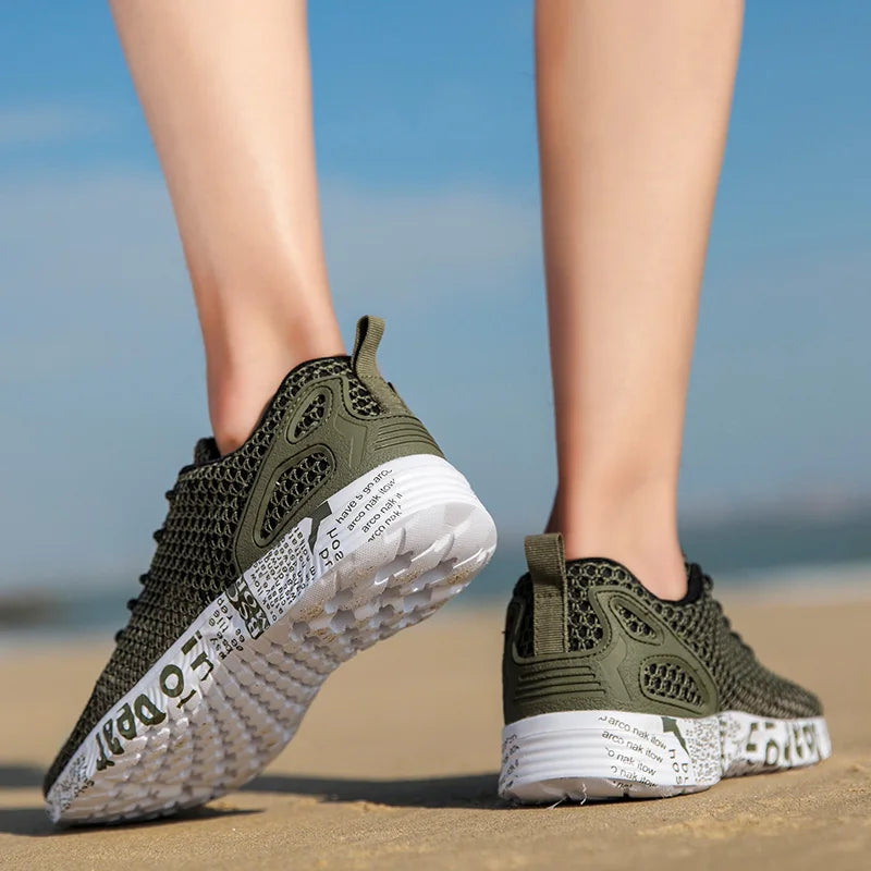 Men Women Quick-Dry Wading Shoes Water Shoes Breathable AquaIn Upstream Antiskid Outdoor Sports Wearproof Beach Sneakers 39-46
