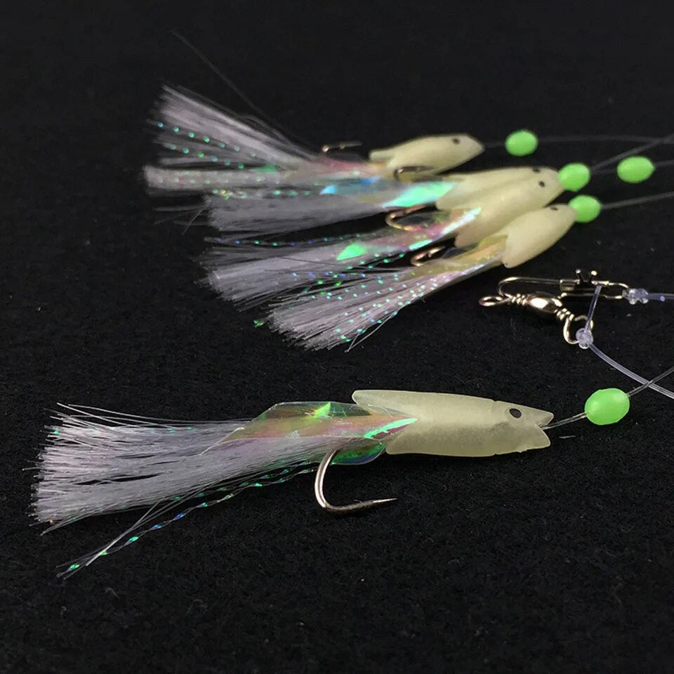 5Pcs/Set High Quality Carbon Steel Mackerel Feathers Bass Cod Lure Sea Fishing Luminous Fishing Hook Treble Bait Fishing Wire
