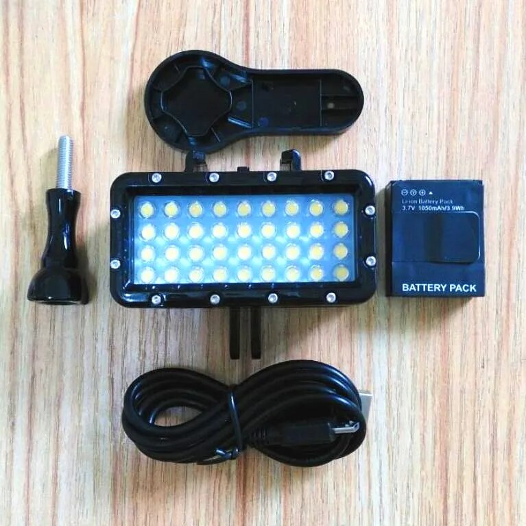 New Lamp Diving Waterproof LED Light Handheld Stents Holder For GoPro Hero 5 9 7 8 10 Xiaomi Yi 4K Sjcam SJ6/8/9 EKEN H9R Camera