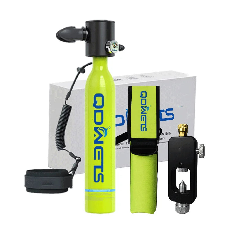 Mini Scuba Tank Diving Equipment 0.5L Outdoor Oxygen Scuba Diving Tank 5-10 Minutes Cylinder Snorkeling Set Hand Pump