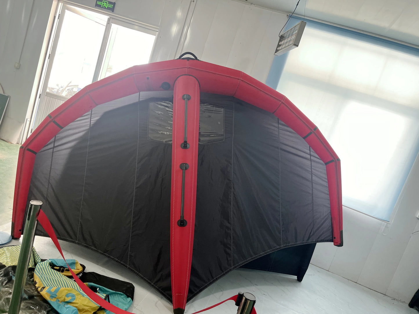 Hot Selling Wingfoi Wingsurfing Foil Hard Handle Wing Foil For Water Sports