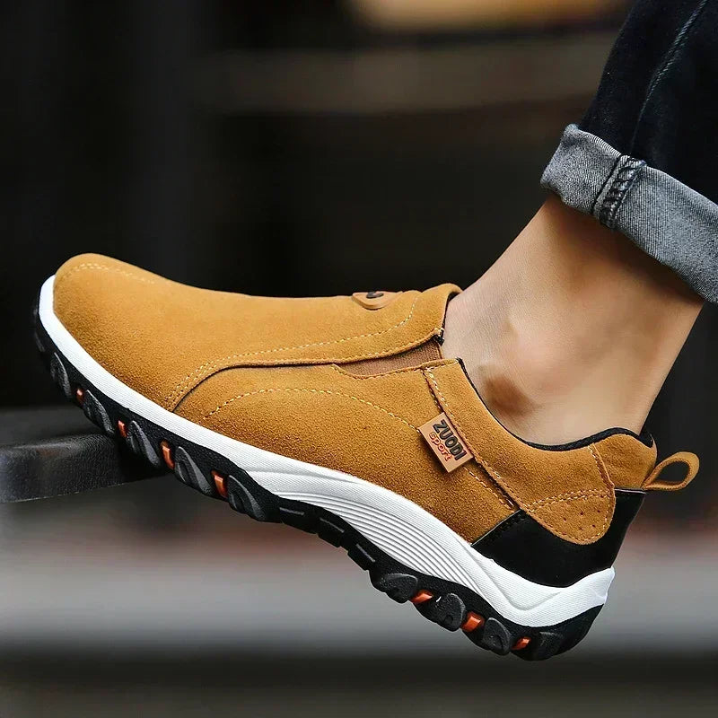 2024 New Outdoor Lightweight Men's Casual Sports Slip-on Walking Shoes Hot Selling Men's Loafers Breathable Flat Shoes for Men