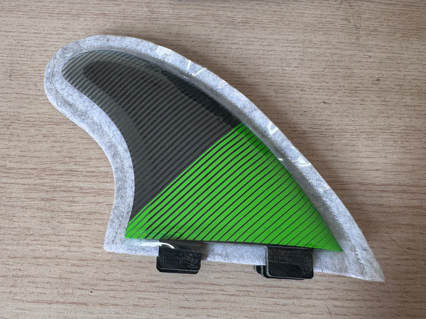 3 pieces G5 Surf Fin Surfboard Fins Honeycomb Fiberglass Surf Fins Tri-fin