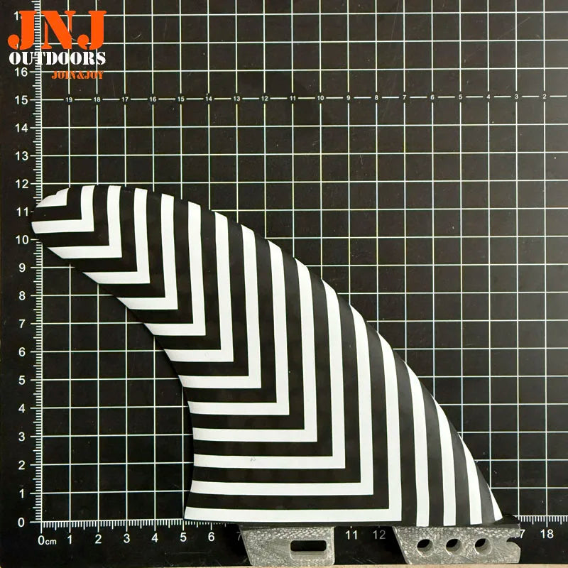 JNJ-FCS 2 Surfboard, M G5 Fins, Medium Surf Table And Large G7 Thruster with Honeycomb