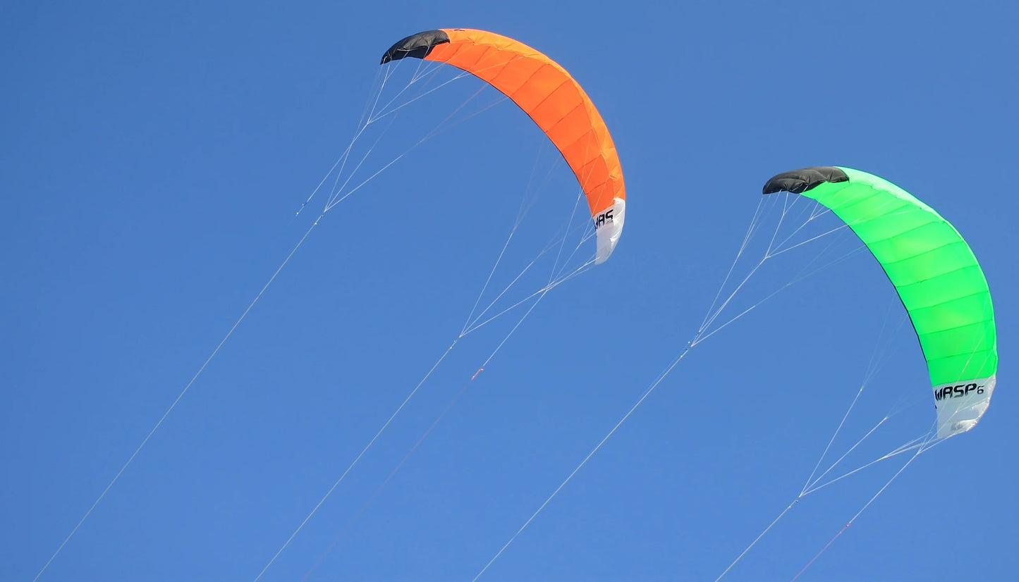 9KM 3.6m~4.5m 4 Line Power Kite Professional Parafoil Traction Kite with Bar Kitesurfing Equipment for TURNING JUMPING