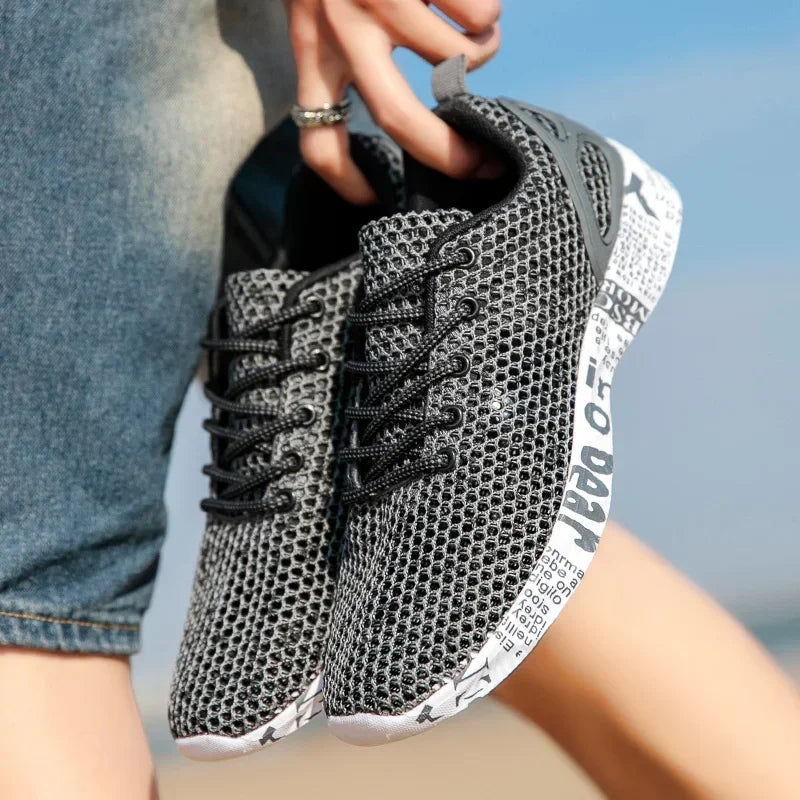Men Women Quick-Dry Wading Shoes Water Shoes Breathable AquaIn Upstream Antiskid Outdoor Sports Wearproof Beach Sneakers 39-46