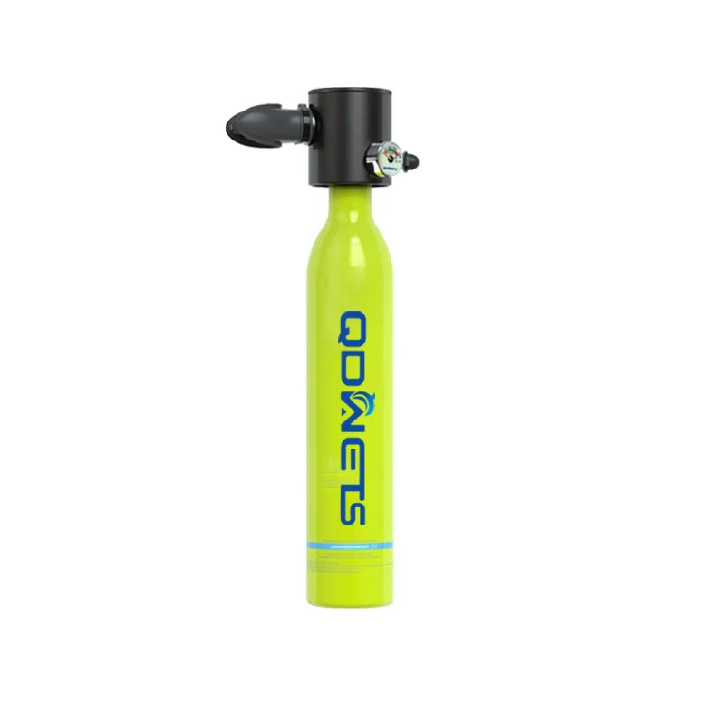 Mini Scuba Tank Diving Equipment 0.5L Outdoor Oxygen Scuba Diving Tank 5-10 Minutes Cylinder Snorkeling Set Hand Pump