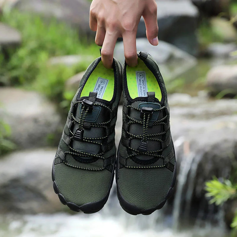 Green Water Shoes For Men Aqua Upstream Shoes New Breathable Mesh Beach Sandals Summer Sport Shoes Women Swimming Shoes Slippers