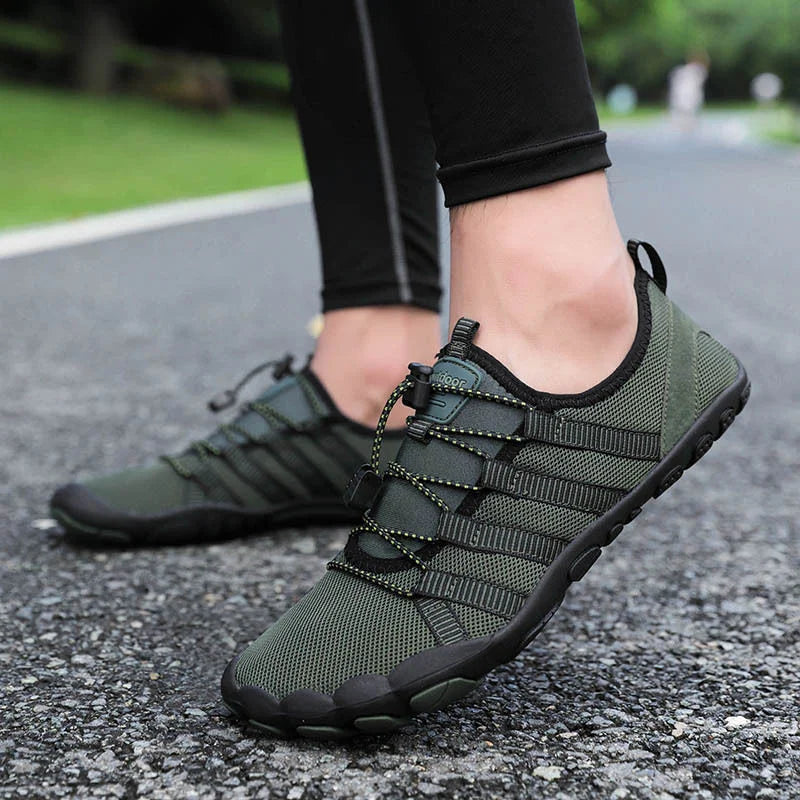 Green Water Shoes For Men Aqua Upstream Shoes New Breathable Mesh Beach Sandals Summer Sport Shoes Women Swimming Shoes Slippers